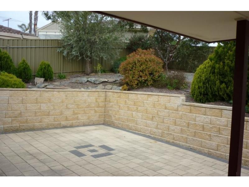1 Norma Court, Hallett Cove SA 5158