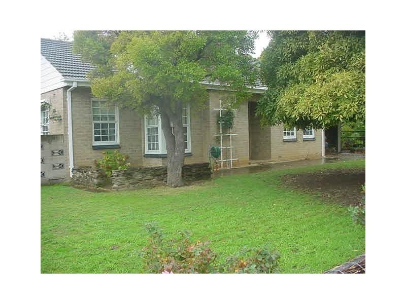 5 Burrupa Avenue, Glenelg North SA 5045