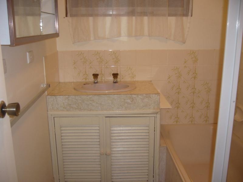 33 Manunda Way, Hallett Cove SA 5158