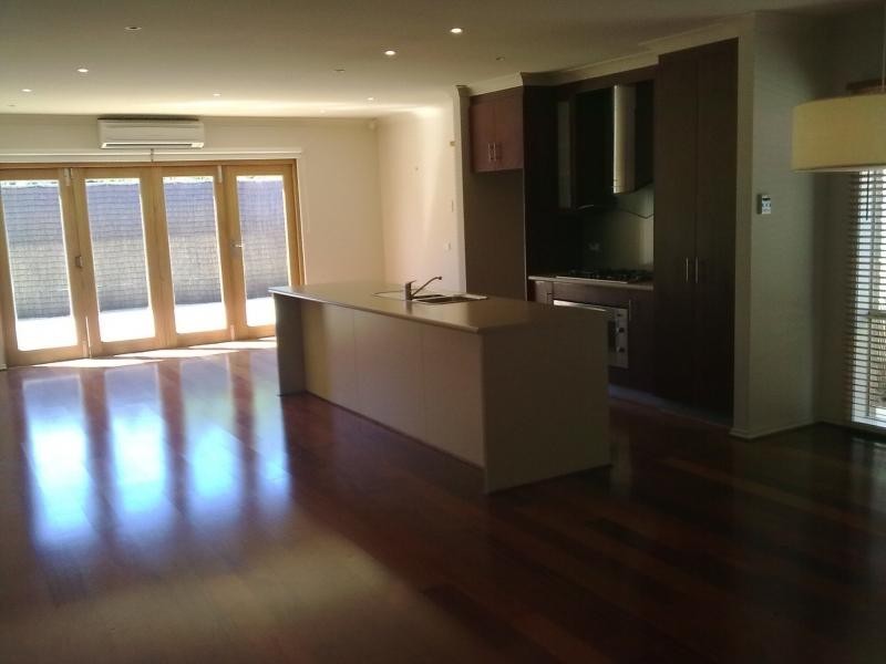 39 New York Road, Aberfoyle Park SA 5159