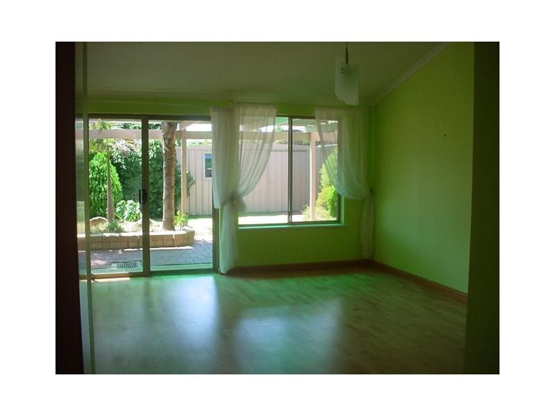 6 Sandison Road, Hallett Cove SA 5158