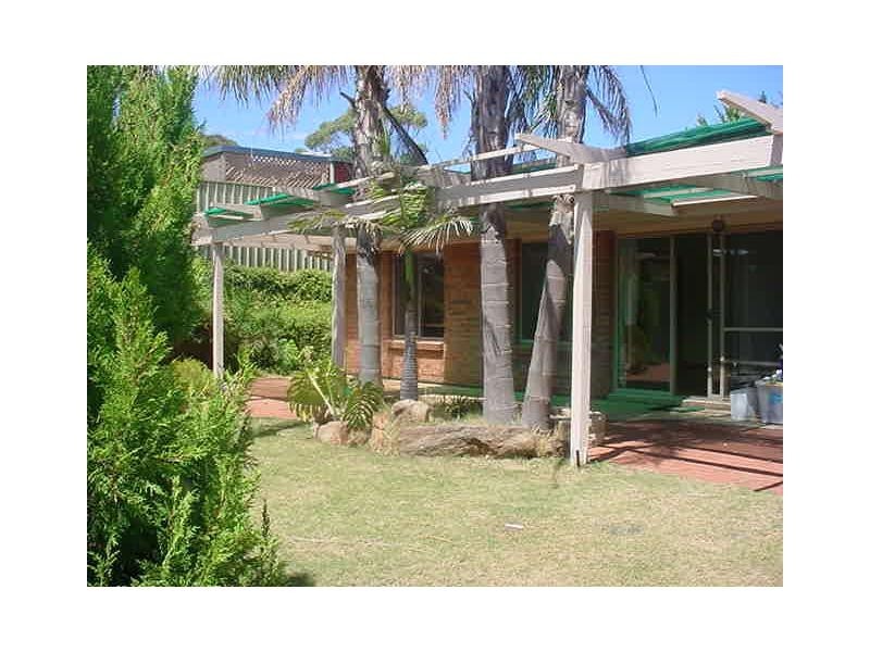 6 Sandison Road, Hallett Cove SA 5158