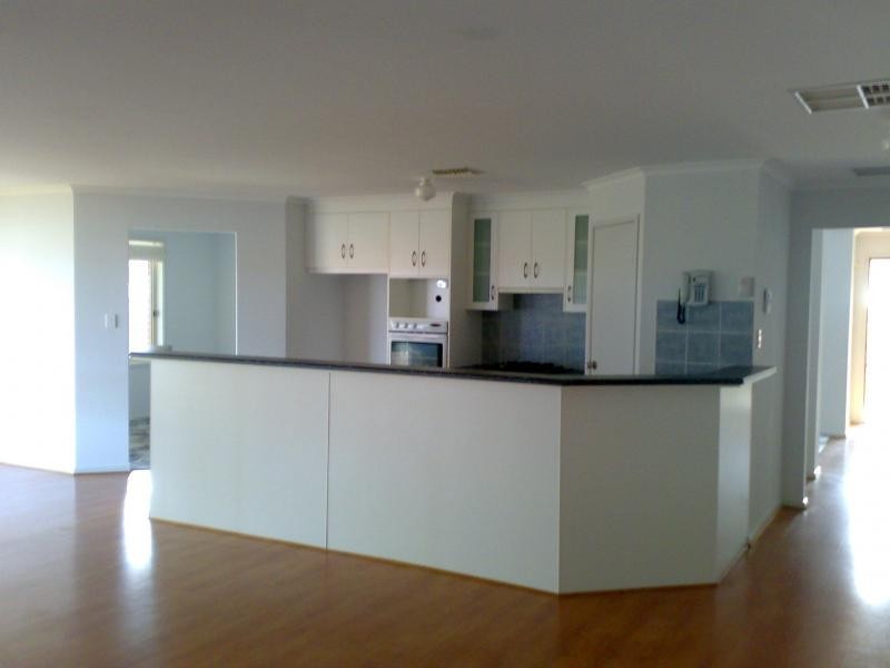 12 Kestrel Circuit, Seaford Rise SA 5169