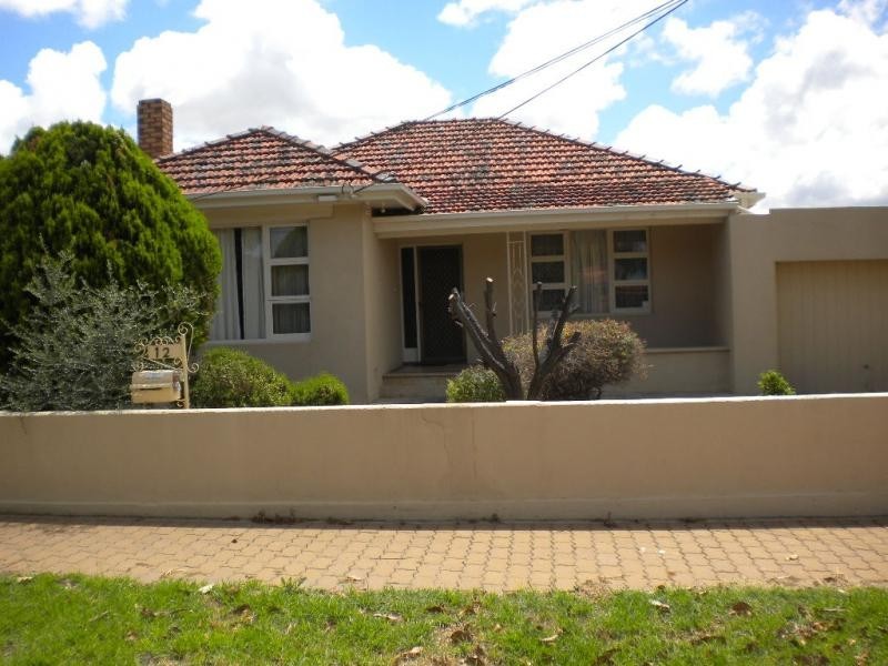 12 Ware Street, Vale Park SA 5081