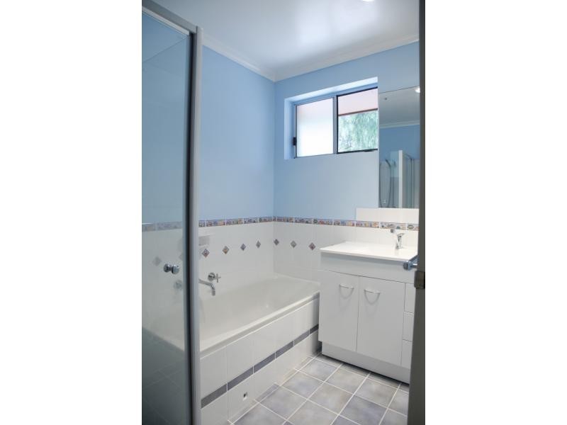 30 Lillian Street, Huntfield Heights SA 5163