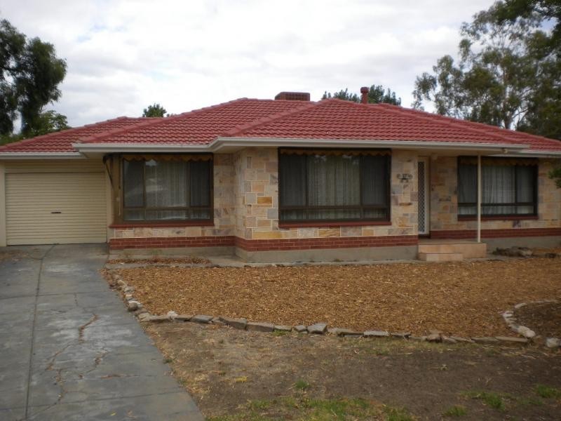 12 Marie Avenue, Morphett Vale SA 5162