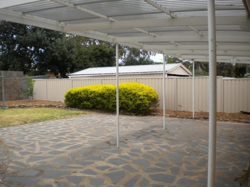 12 Marie Avenue, Morphett Vale SA 5162