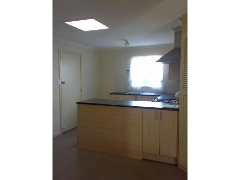 5 Paul Court, Christie Downs SA 5164