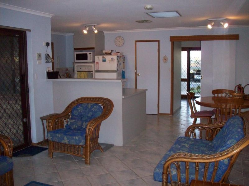 5 Fielders Way, Hallett Cove SA 5158