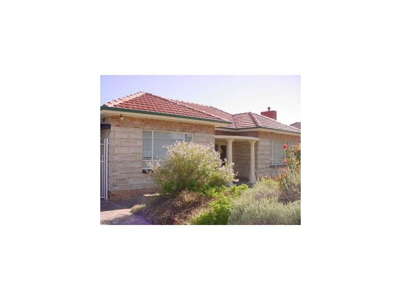 31 Tiparra Avenue, Park Holme SA 5043
