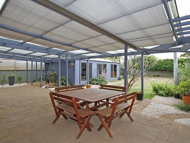 48 Kalgoorlie Avenue, Port Noarlunga South SA 5167