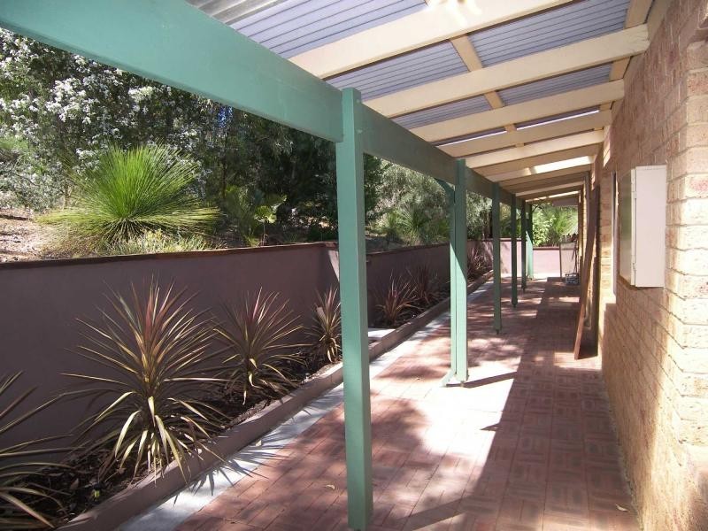 3300 Riley Road, Stoneville WA 6081