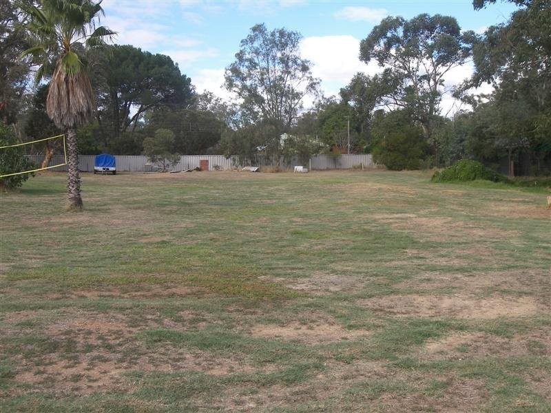 680 Clayton Road, Helena Valley WA 6056