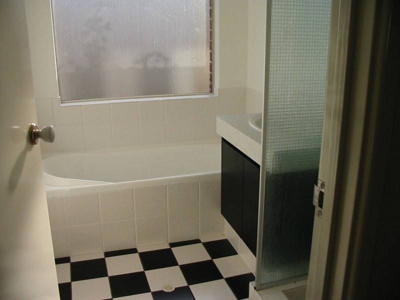 11 Boyd Close, South Guildford WA 6055