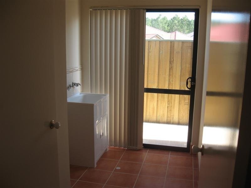 3/5 Milson Terrace, Ellenbrook WA 6069