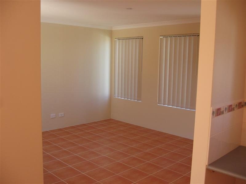 3/5 Milson Terrace, Ellenbrook WA 6069