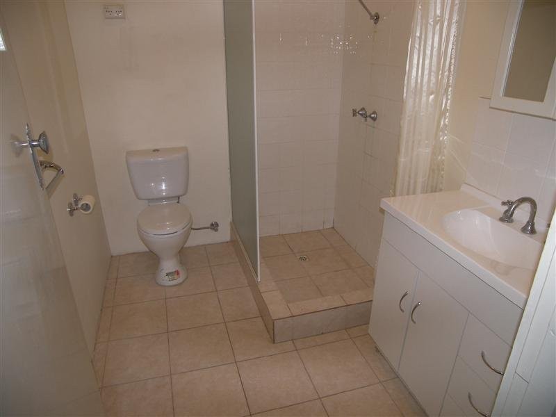 8 Bellevue Road, Bellevue WA 6056