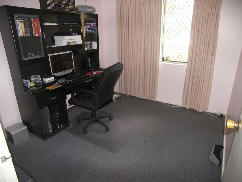 40 Redtingle Road, Camillo WA 6111