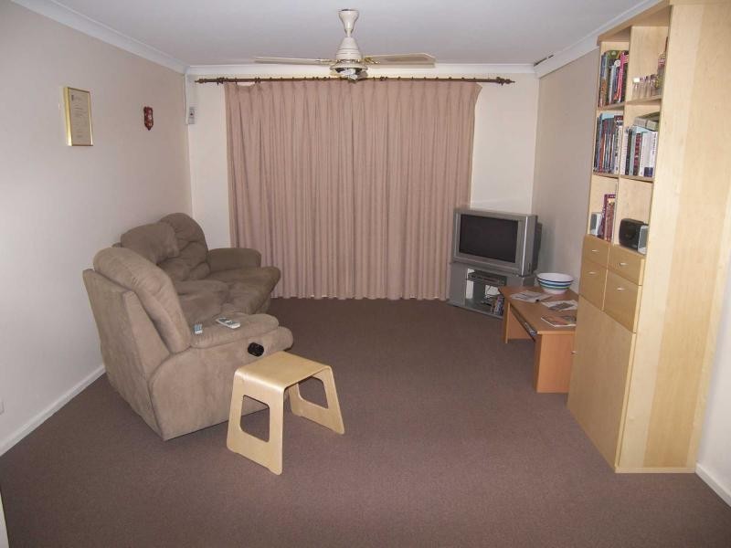 40 Redtingle Road, Camillo WA 6111