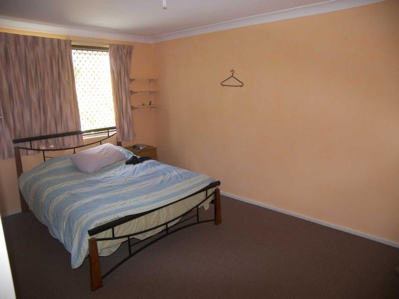 40 Redtingle Road, Camillo WA 6111