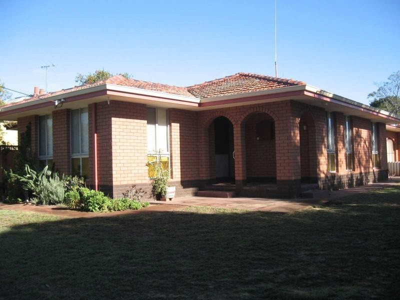 11 Frederic Street, Midland WA 6056
