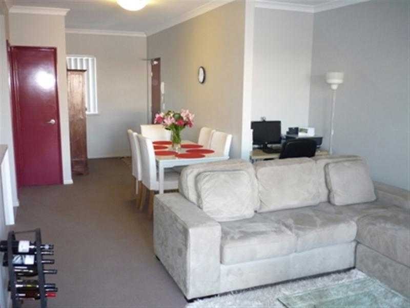 Unit 20/10 Keane Street, Midland WA 6056