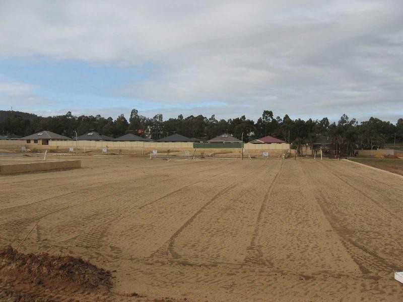 Lot 418 Longmore Loop, Swan View WA 6056