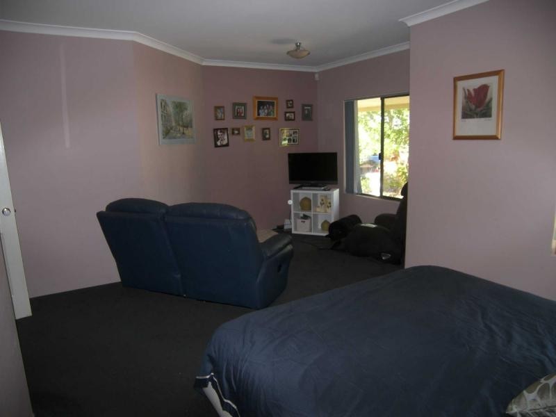 50 Erin Dale, Stoneville WA 6081