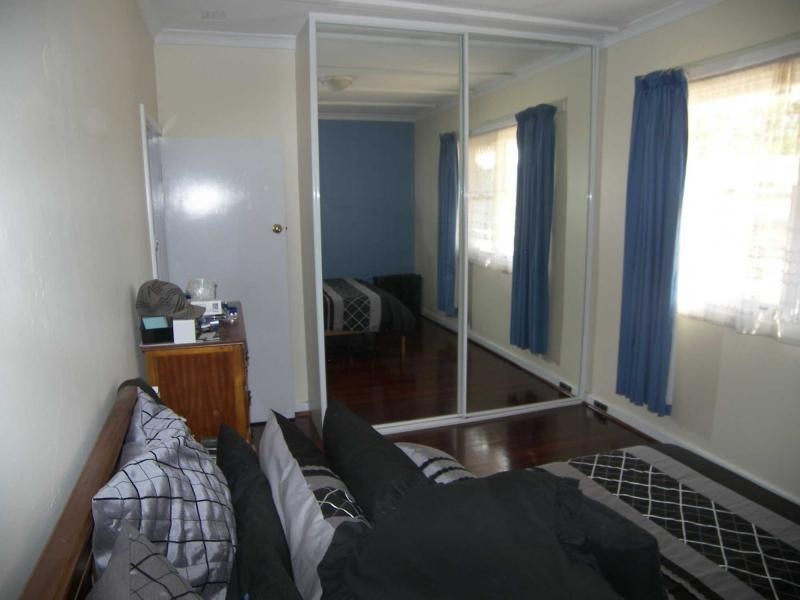 49 Jinda Road, Koongamia WA 6056