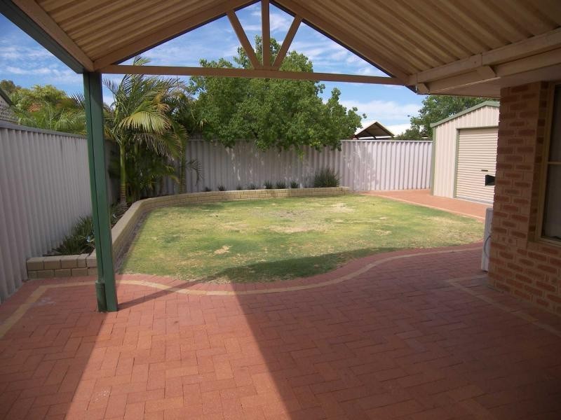 19 Golden Ash Gardens, Helena Valley WA 6056
