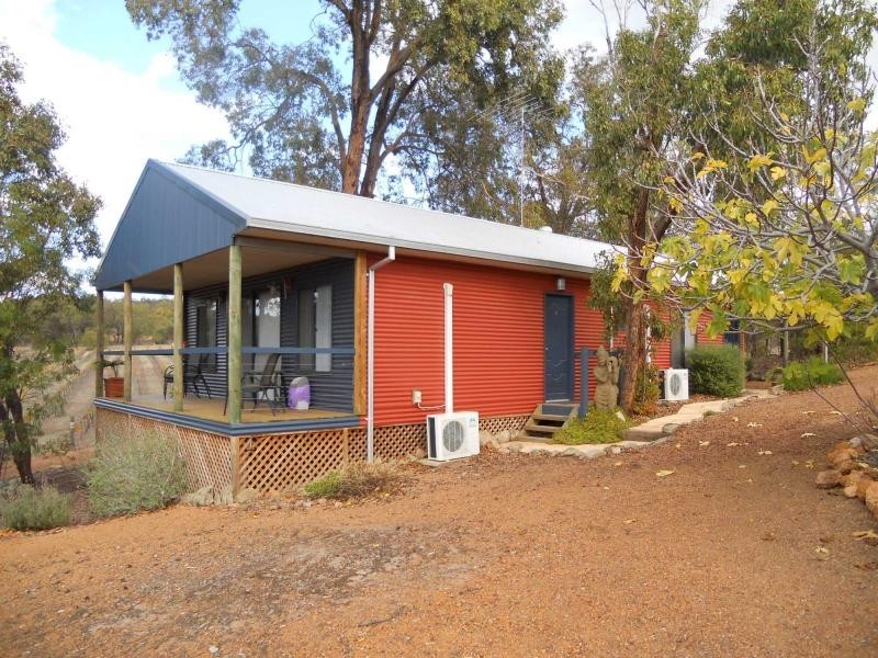 245 Benrua Road, Clackline WA 6564