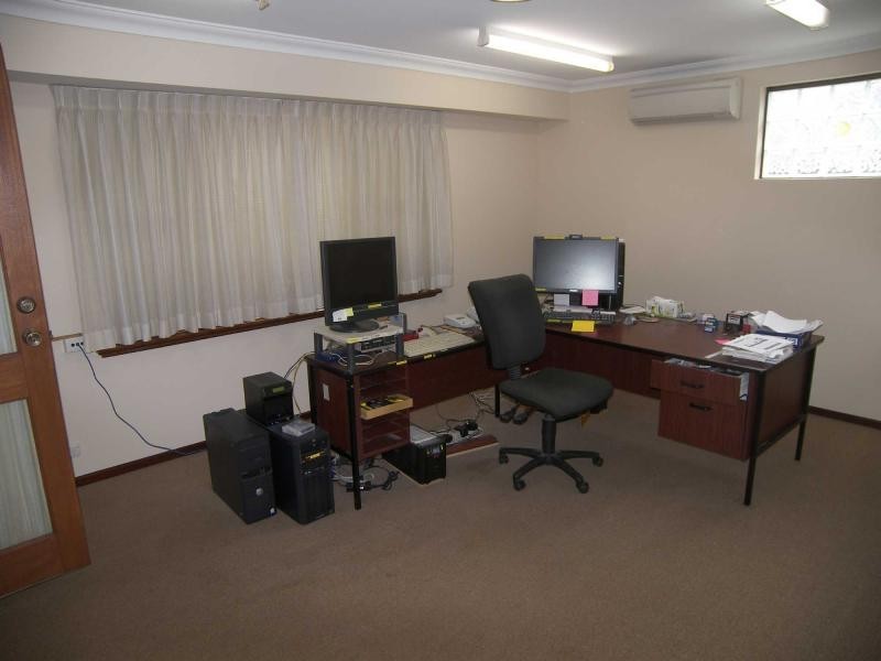 26 Welbourn Road, Swan View WA 6056