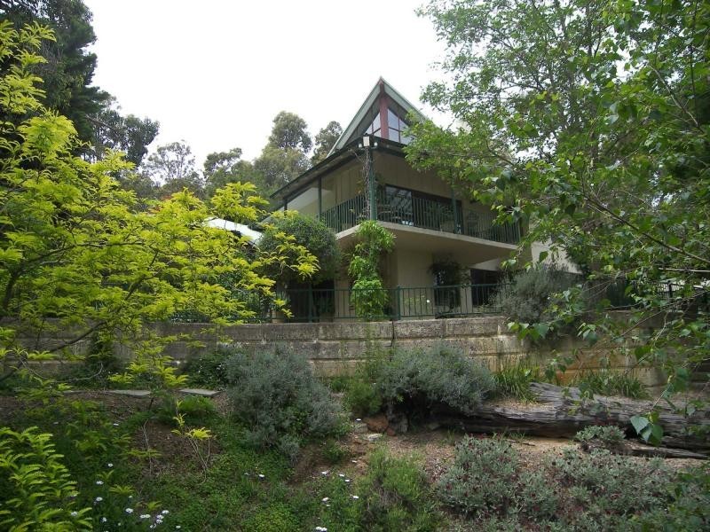 1 Fischer Road, Darlington WA 6070