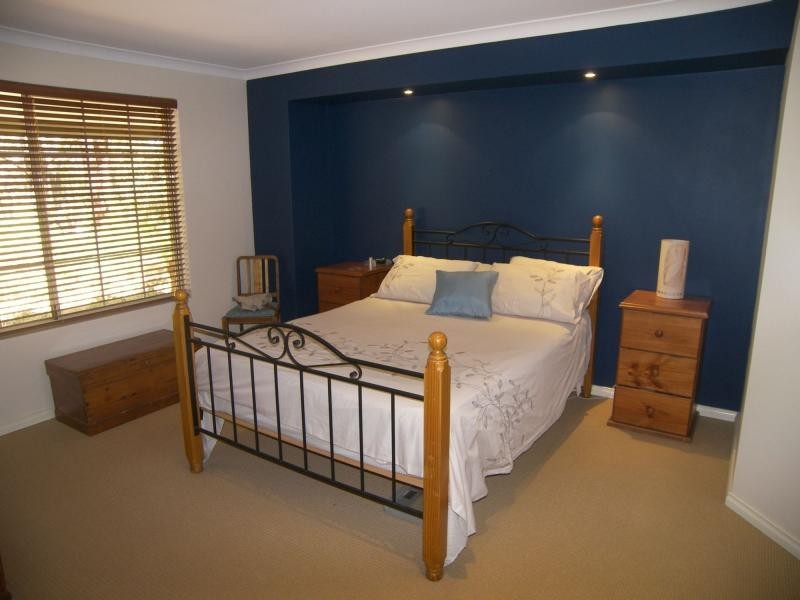 1 Goddard Place, Stoneville WA 6081