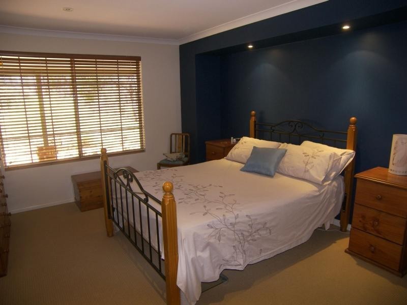 1 Goddard Place, Stoneville WA 6081