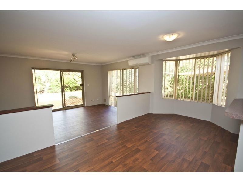 5 Jitti Court, South Guildford WA 6055