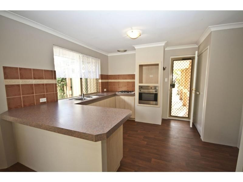 5 Jitti Court, South Guildford WA 6055