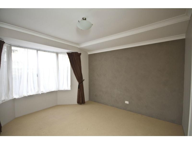 5 Jitti Court, South Guildford WA 6055