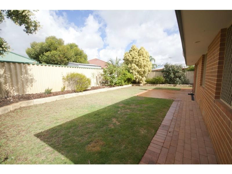 5 Jitti Court, South Guildford WA 6055