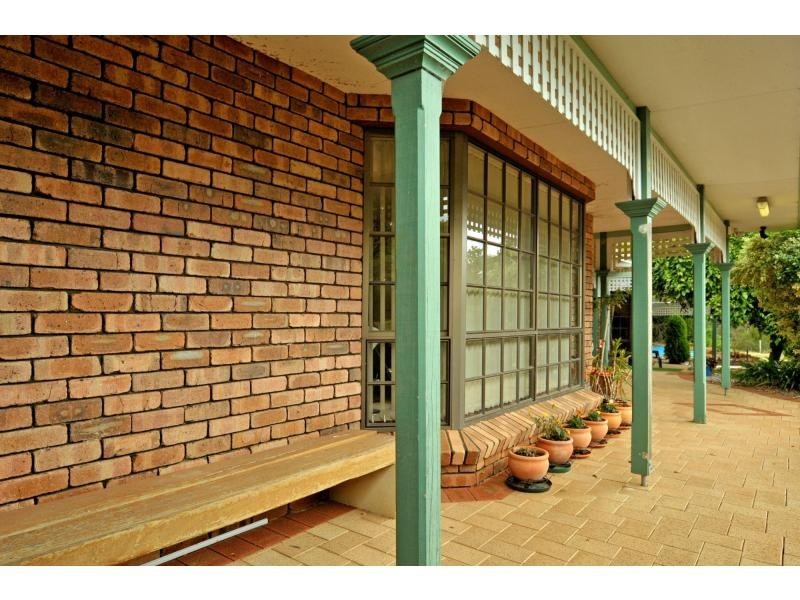 6 Tee Avenue, Mundaring, Mundaring WA 6073