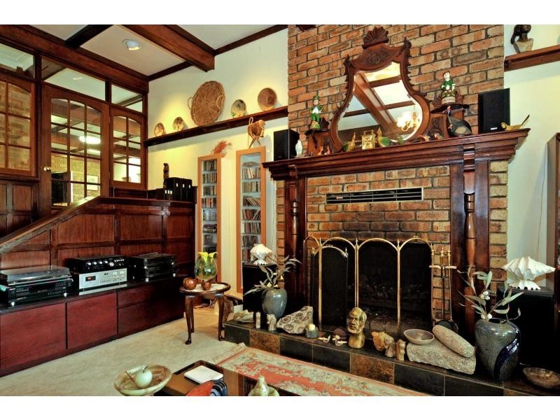 6 Tee Avenue, Mundaring WA 6073