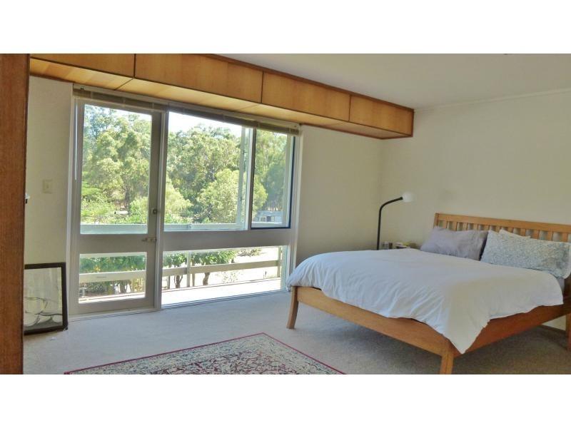 1275 Thomas Road, Glen Forrest WA 6071
