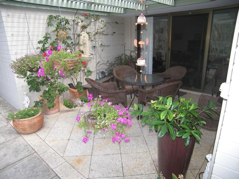 25 Jarrah Road, Mundaring WA 6073