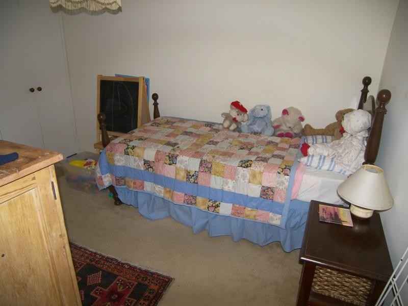 25 Jarrah Road, Mundaring WA 6073