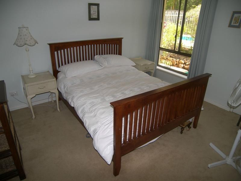 25 Jarrah Road, Mundaring WA 6073