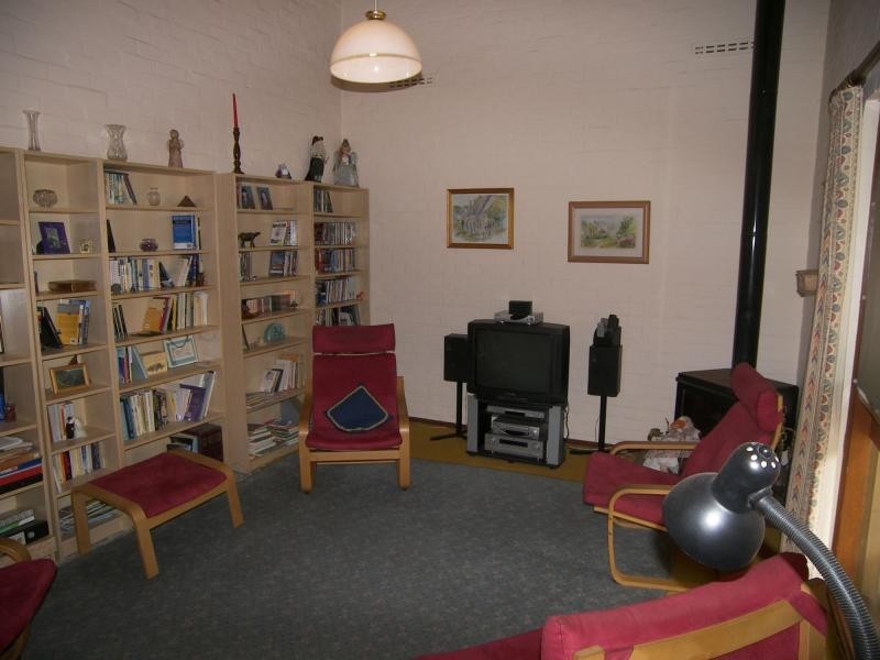 3 Oakleigh Road, Darlington WA 6070