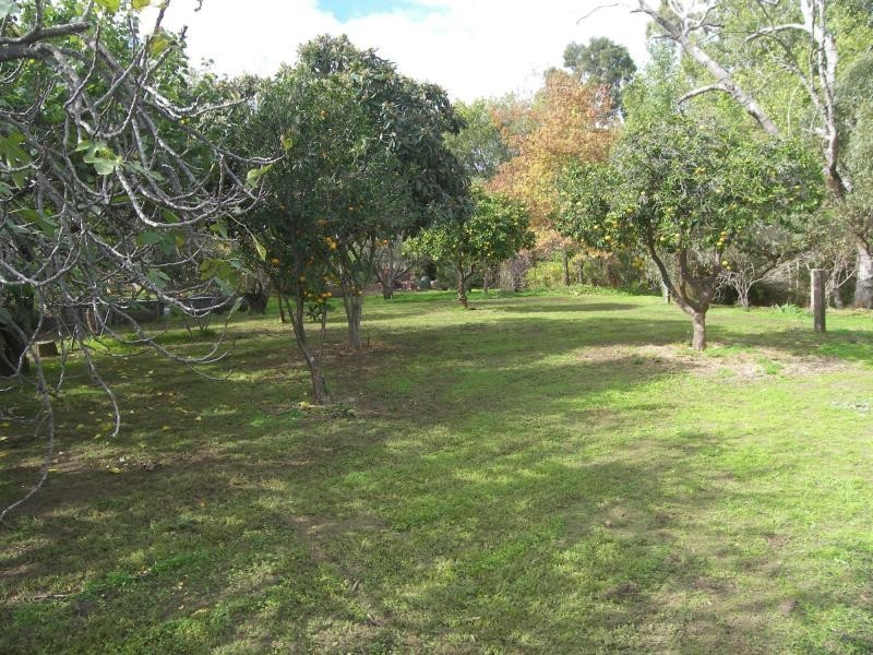 3 Oakleigh Road, Darlington WA 6070