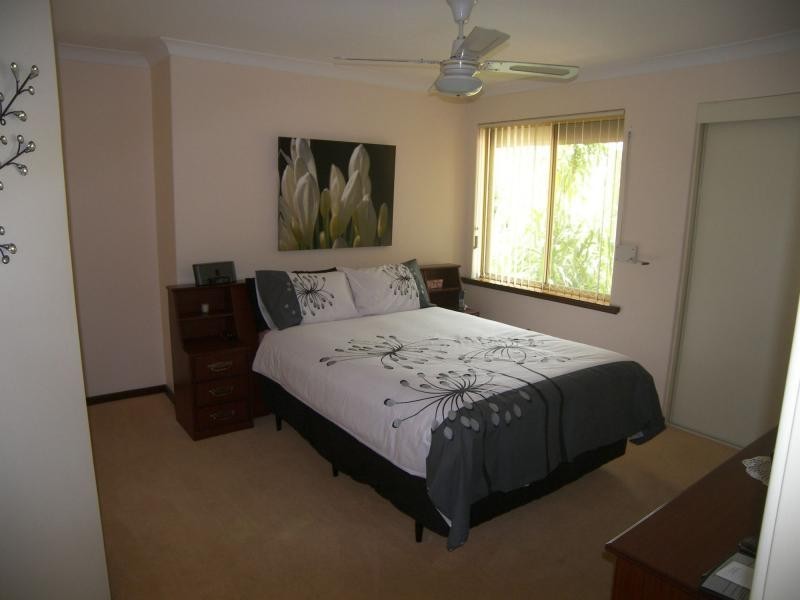 16 Settler Place, Greenmount WA 6056