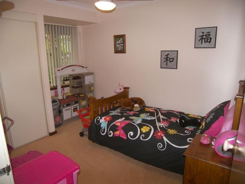 16 Settler Place, Greenmount WA 6056