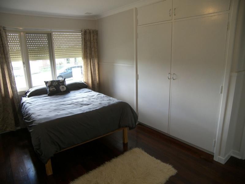 14 Clianthus Way, Koongamia WA 6056